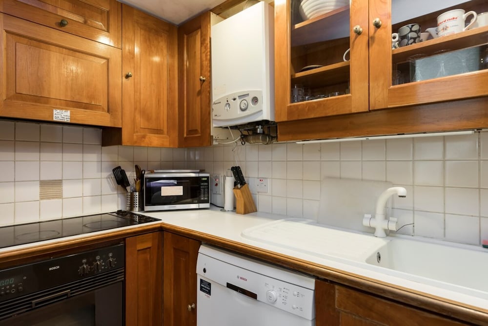 Фото Unique Studio in Kensington near Hyde Park