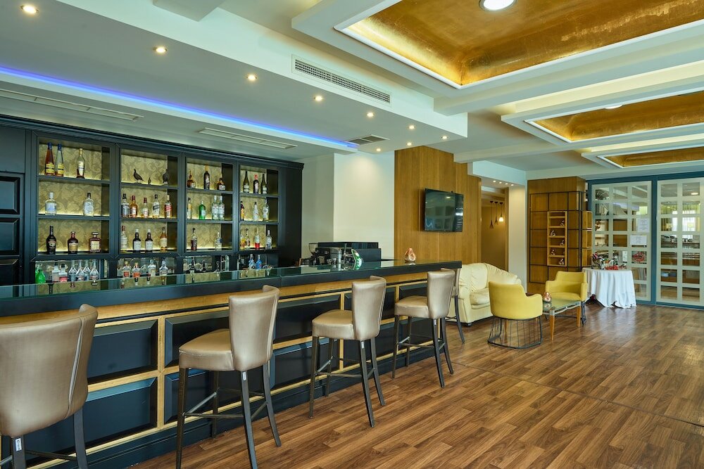 Фото Hotel Mediterranean Resort