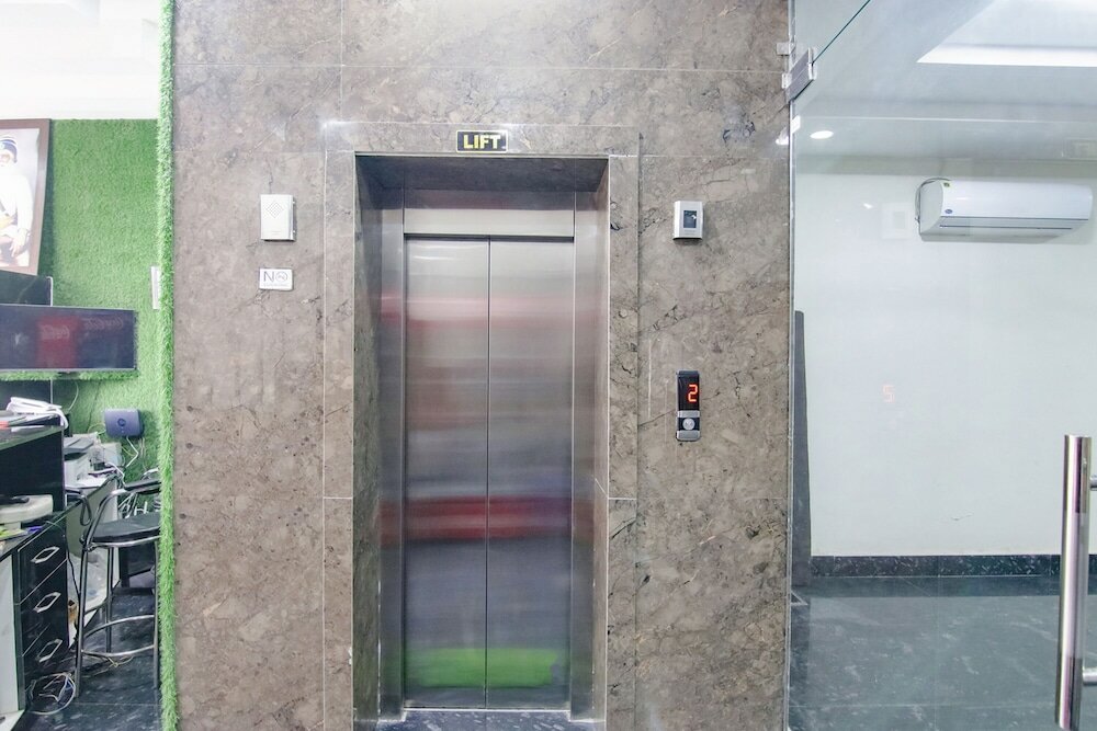 Фото Fabhotel Golden Gate