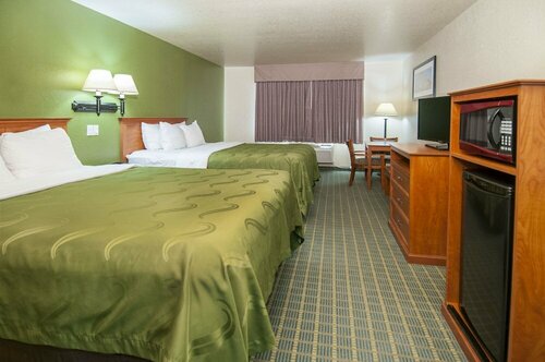 Гостиница Quality Inn в Алпайне
