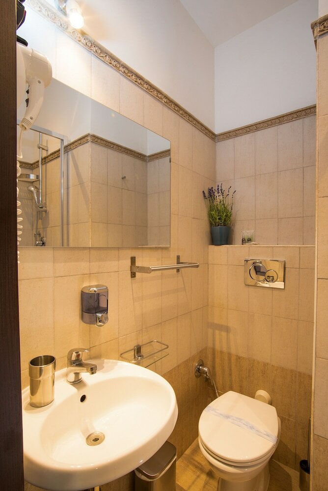 Фото Rometobe Rooms & Hospitality