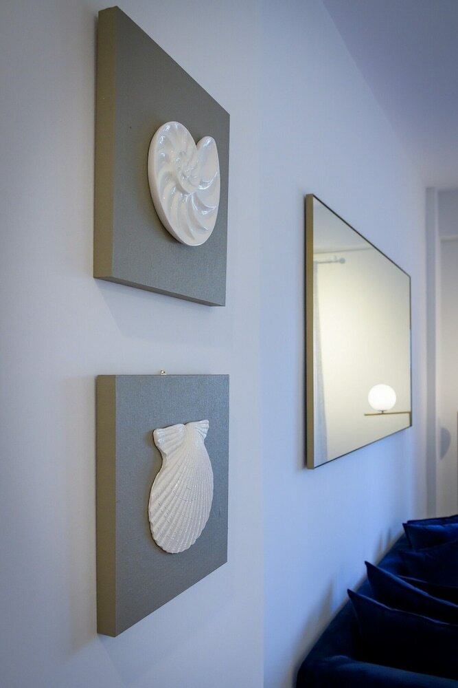 Фото Lush Sapphire apt in the heart of Athens