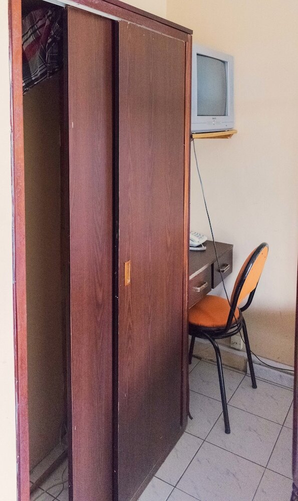 Фото Rwenzori International Hotel