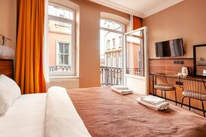 Гостиница Decadent Rooms