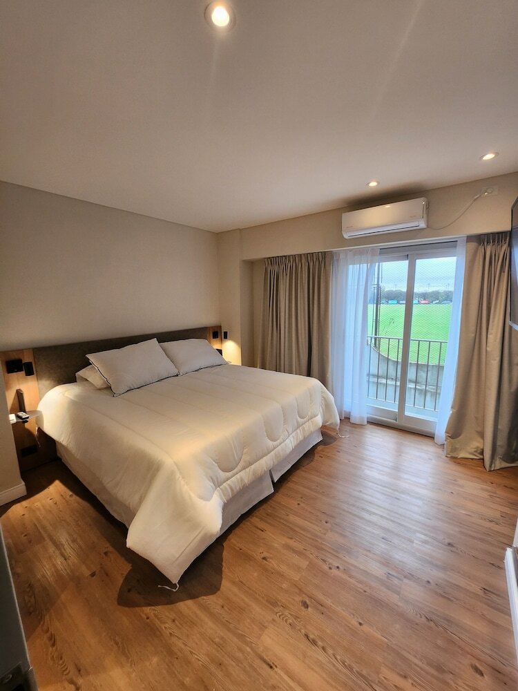 Фото Clayton Buenos Aires