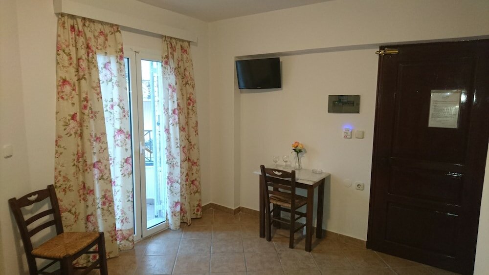 Фото Doras Zante Studios & Apartments