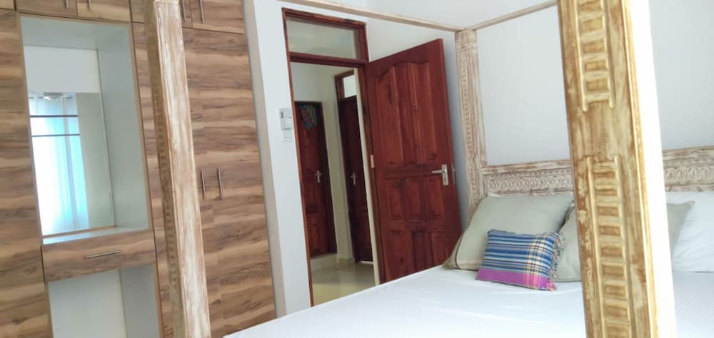 Фото Mtwapa Luxury Apartments by Chh