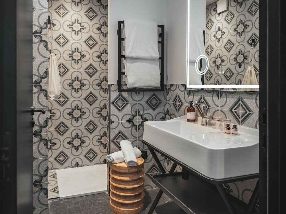 Фото Maisons du Monde Hôtel & Suites