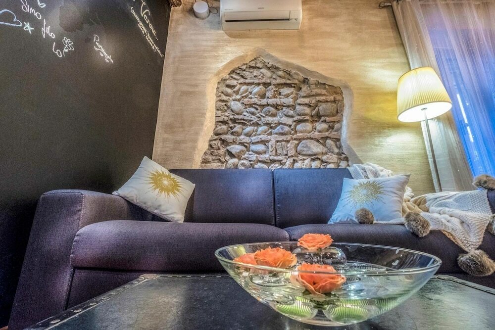 Фото Abbraccio di Romeo e Giulietta