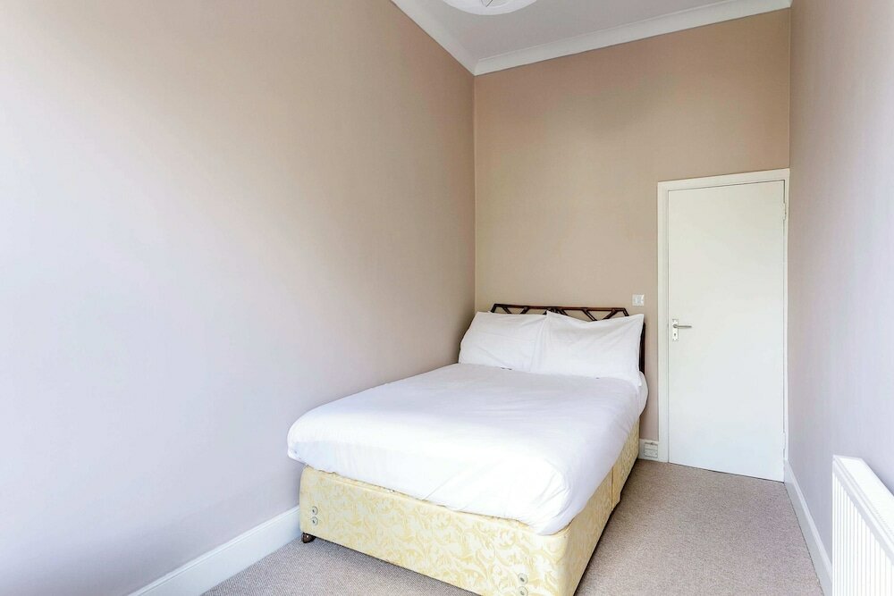 Фото Cosy North Kensington Flat