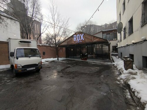 Видео порно әке қызын трахает