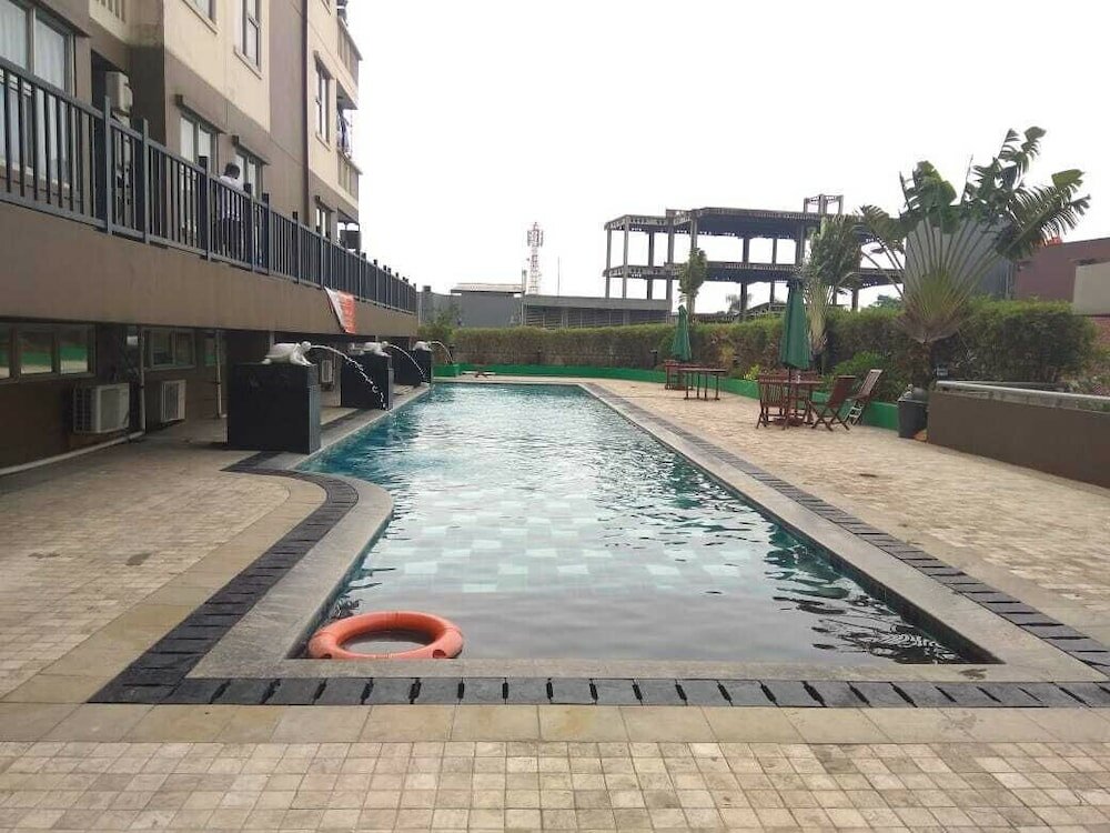 Фото Apartemen Casablanca Mansion