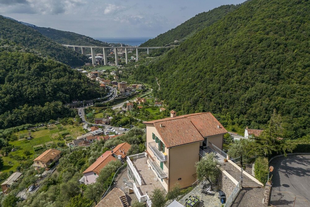 Фото Belvedere – Avegno