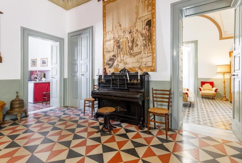 Фото Domus Perrone Liberty Flat