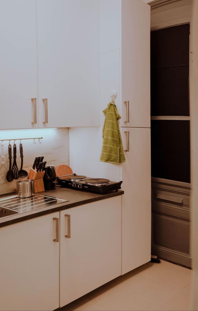 Фото Modern City Apartment Near Central Park