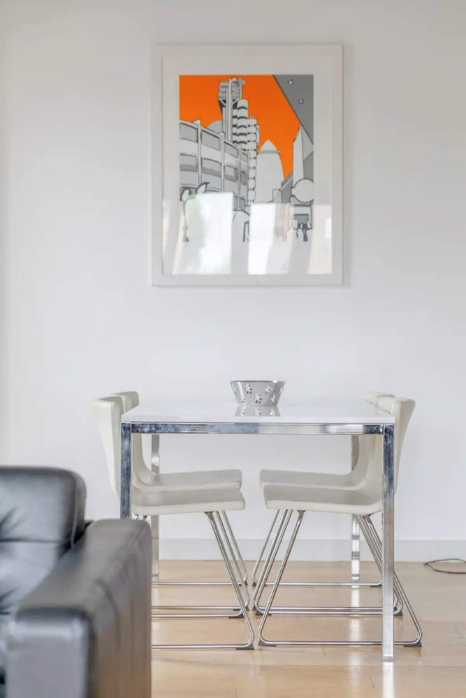 Фото Beautiful & Bright 2bd Flat - Dalston!