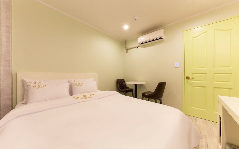 Фото Shinchon Dorothy