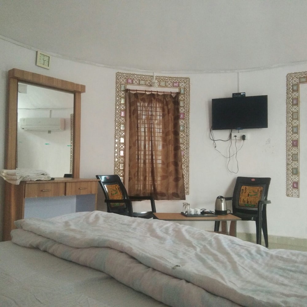 Фото Hiriz Gorewali Resort