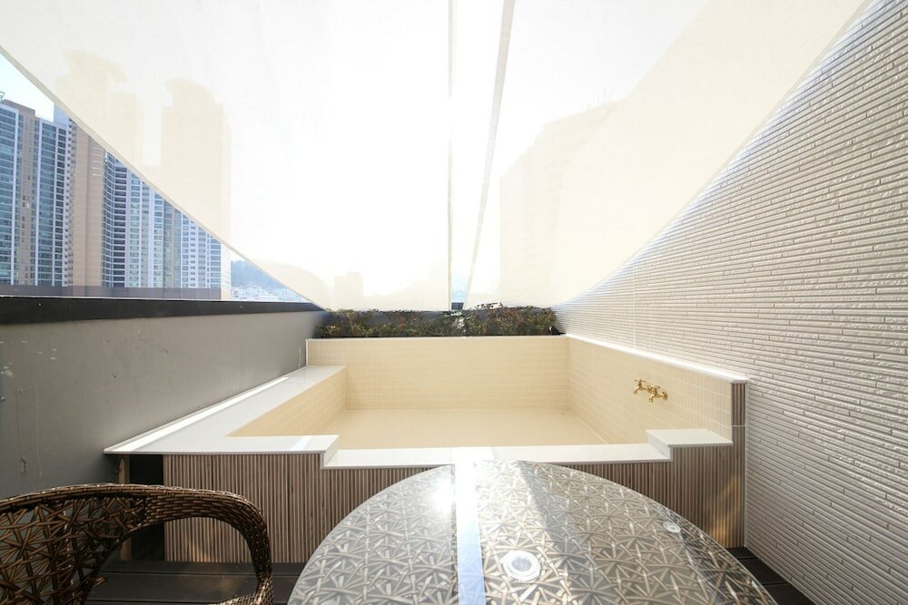 Фото Denbasta Signature Hotel