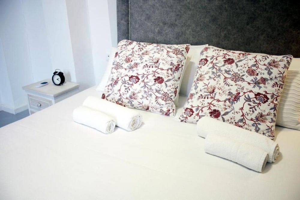 Фото Apartamentos Goya