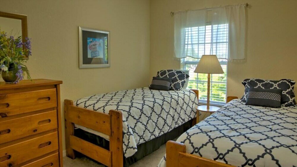 Фото Richard & Karen's Coral Cay Resort Townhome