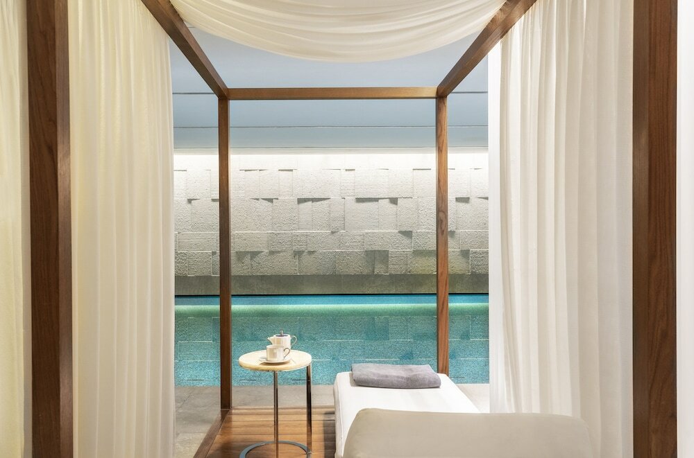 Фото Bulgari Hotel London