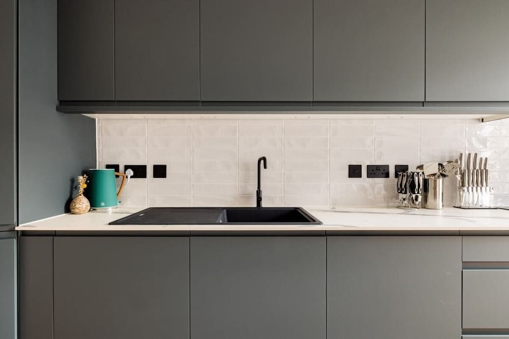 Фото The Escalier Mews - Stunning 3bdr Mews Home Flooded with Natural Light