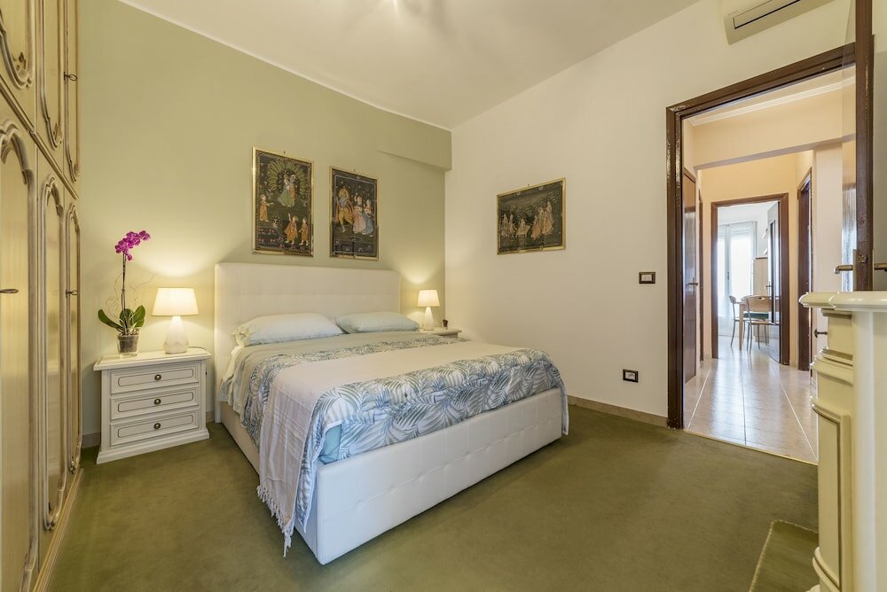 Фото San Giovanni Apartment with Balcony