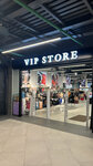 VIP store (ulitsa 3-go Internatsionala, 52) ، متجر ملابس