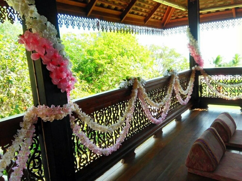 Фото Ruen Thai Rim Haad Resort