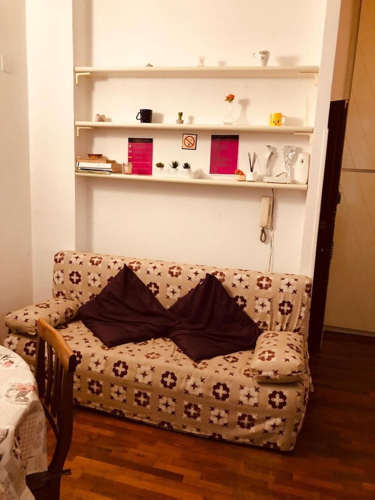 Фото House Serena in Rome