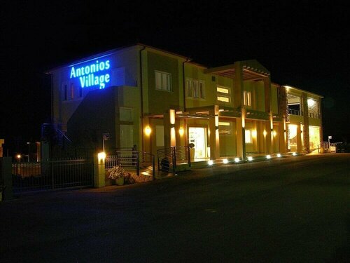 Гостиница Antonios Village