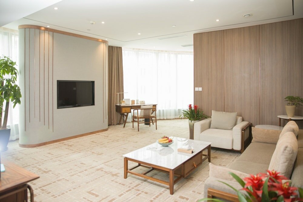 Фото H'Elite Hotel