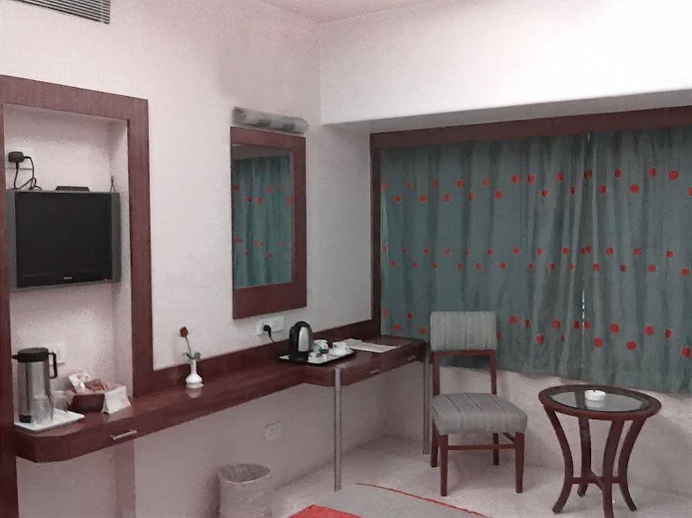 Фото The Connaught, New Delhi - Ihcl SeleQtions