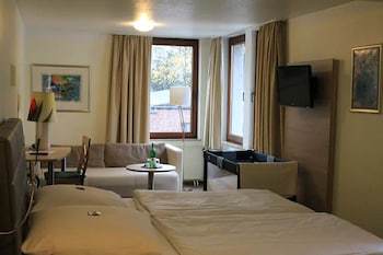 Фото La Maison Hotel - Boardinghouse