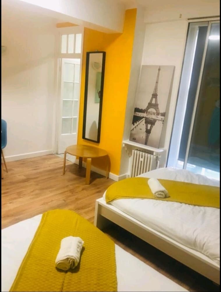 Фото Forset Court