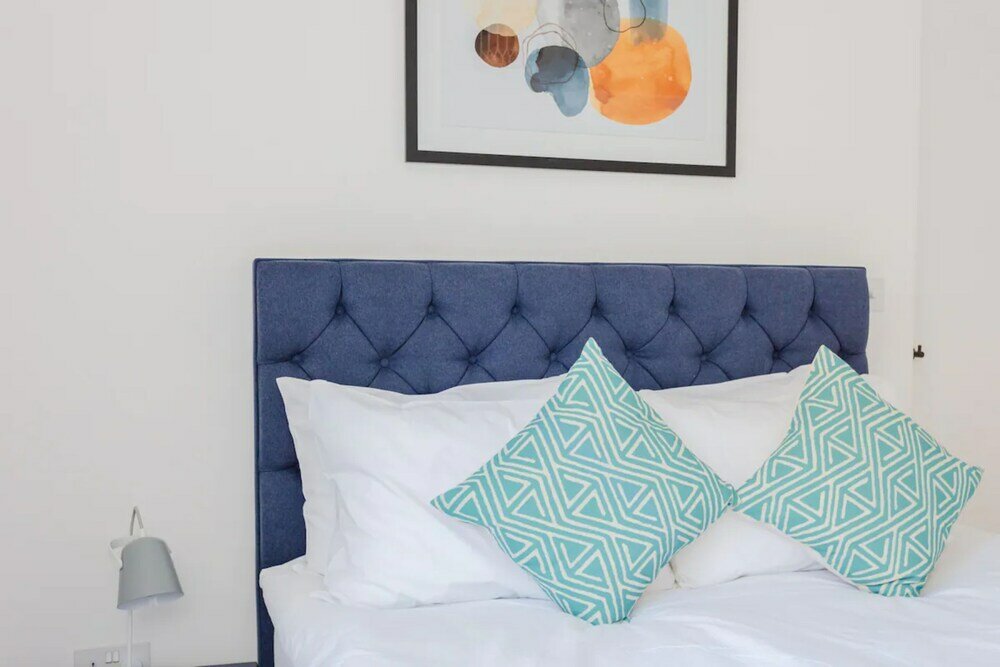 Фото Luxury 2 Bedroom Garden Flat - Hackney