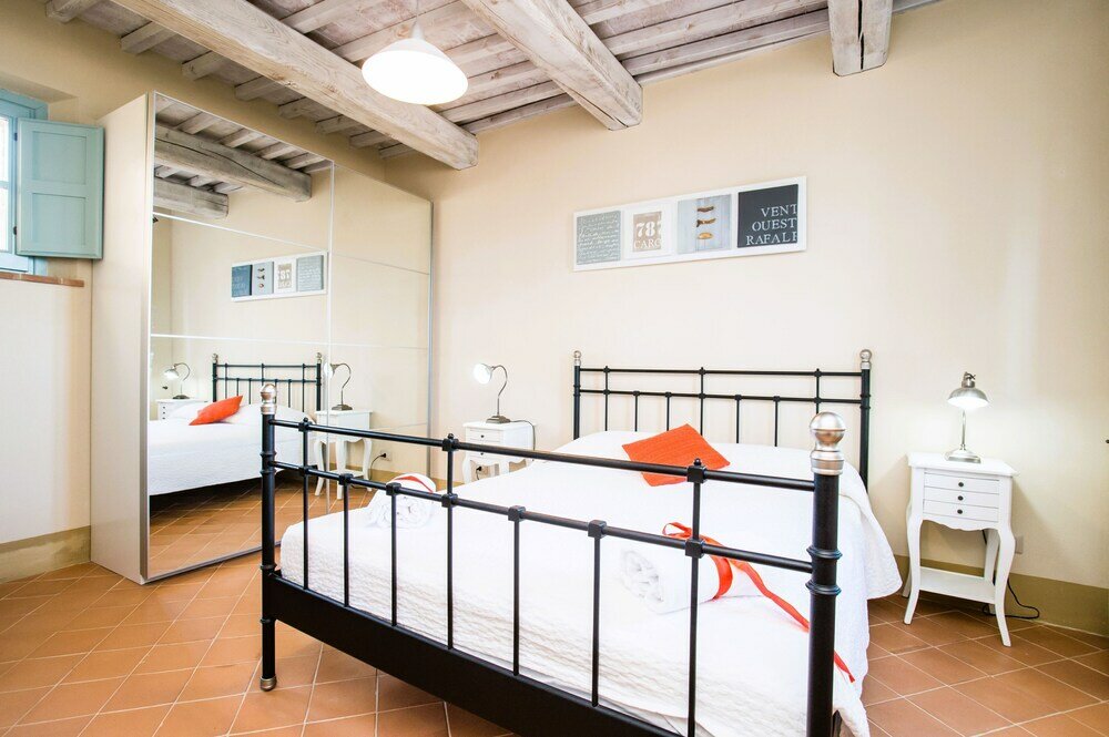 Фото Luxury resort in the Tuscan countryside