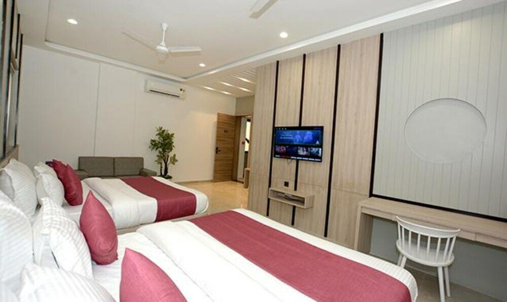 Фото Fabhotel Rama Inn