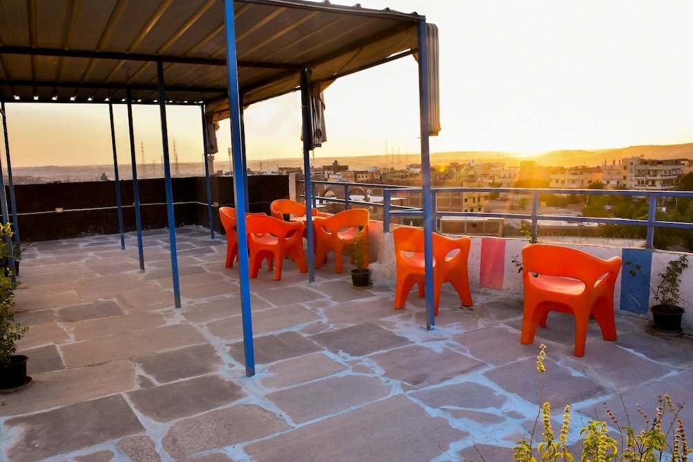 Фото Captain Guest House