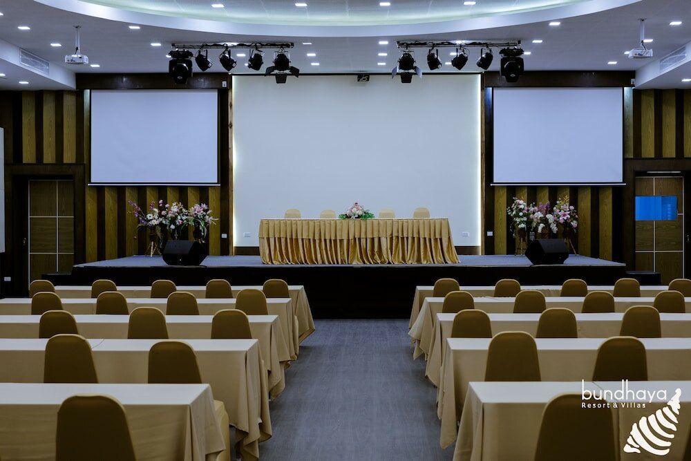 Фото Bundhaya Villas