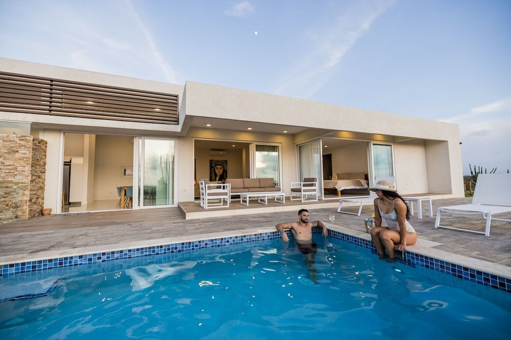 Фото Calabas 33-e