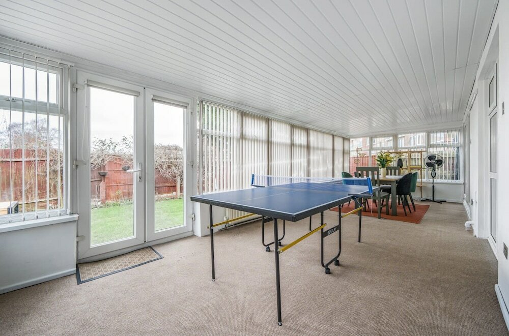 Фото The Retreat - Large House Bham Centre