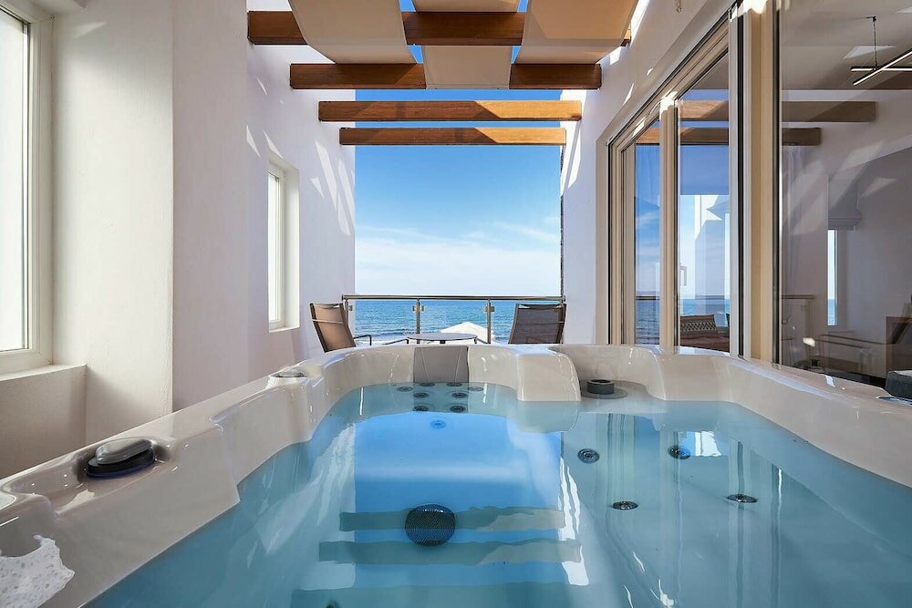 Фото Rodo Seafront Villa with private pool