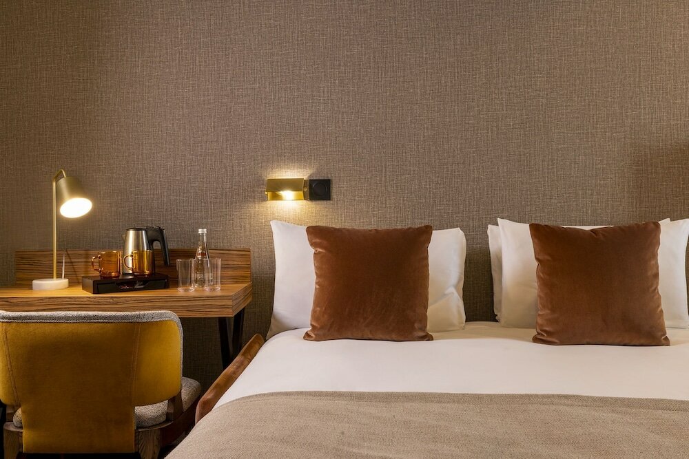 Фото Le Rocroy Hotel & SPA Paris 