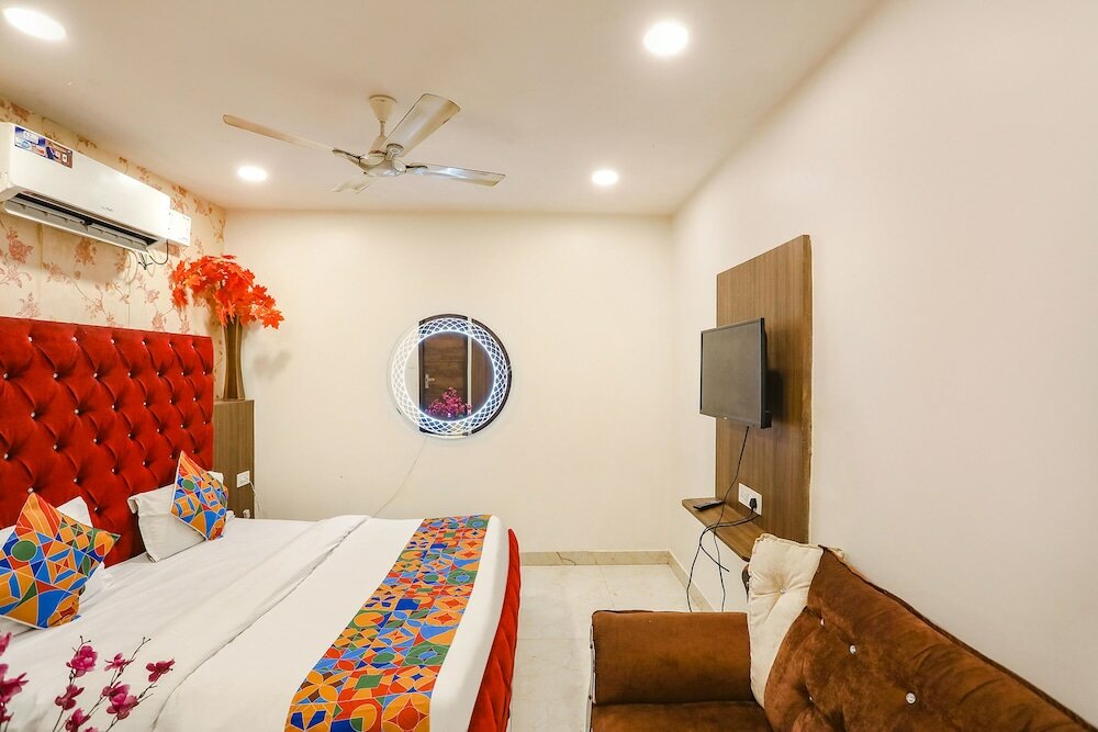 Фото Fabhotel Royal Galaxy I