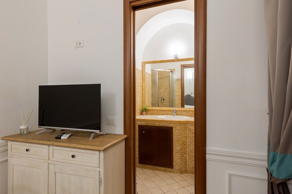 Фото Domus Luxury Suite