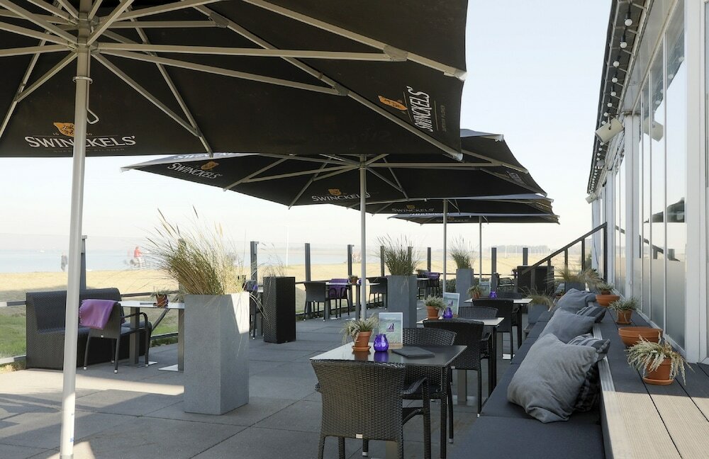 Фото Churchill hotel Terneuzen