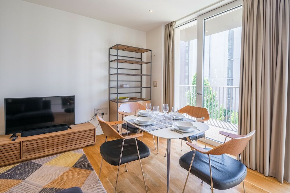 Фото Deluxe East London Home in the Olympic Village