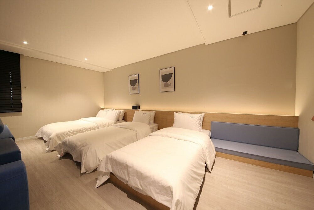 Фото Hotel LeeSunDeok